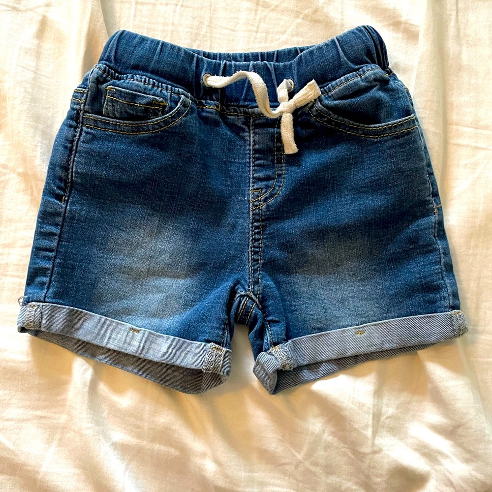 Little Bipsy 3-4T roll cuff jean short